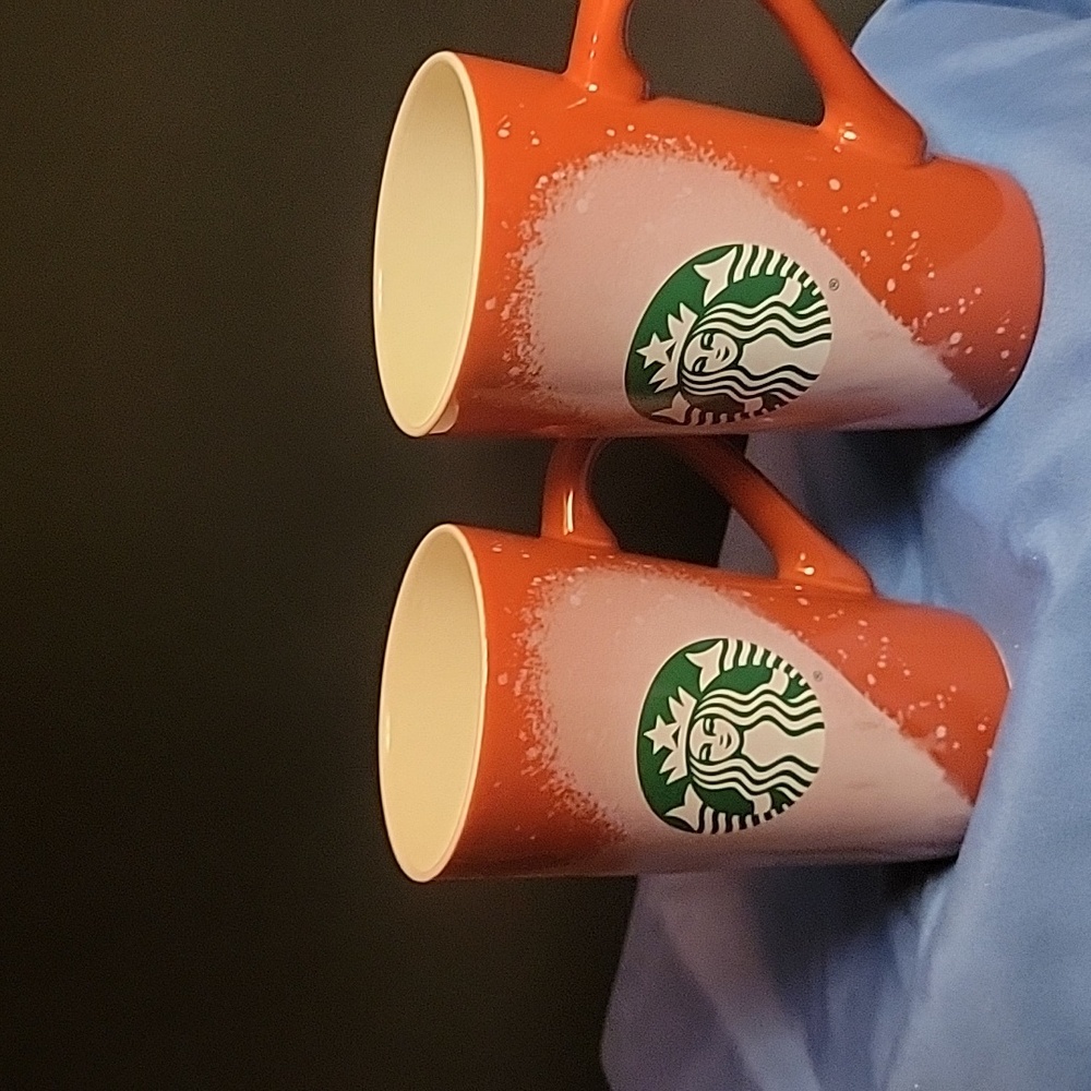 Starbucks Valentine Mugs - Picture 2 of 5